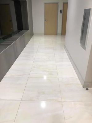 Marble Tile and Grout Cleaning in Lakewood, CA (2)